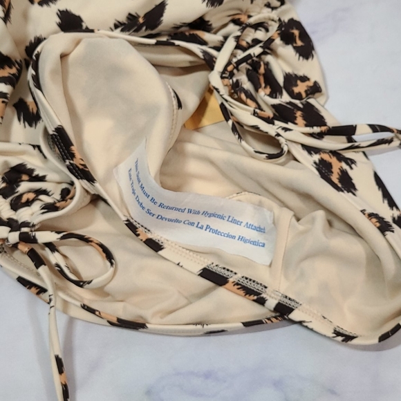 Kona Sol Leopard One Piece Swimsuit - Picture 9 of 11